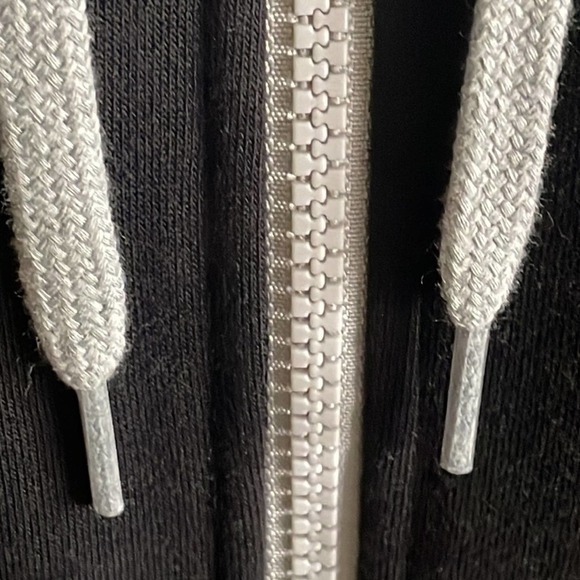 Fila jacket woman’s black zip hooded athletic NWT cotton blend coat Sz XS - Picture 4 of 8